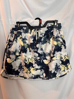 Women's Multi color Slazenger Golf Skort Size M